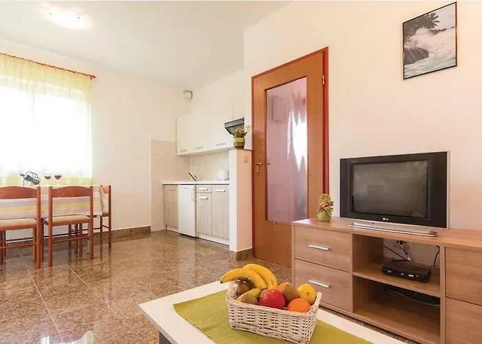 Eric I Paolo Apartment *