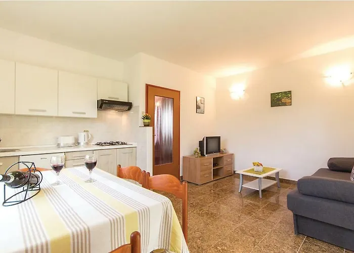 Eric I Paolo Apartment