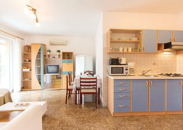 Eric I Paolo Apartment