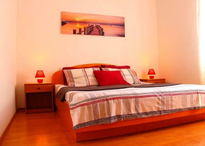 Eric I Paolo Apartment *