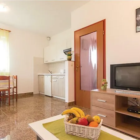 Eric I Paolo Apartmán *